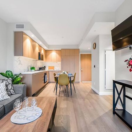 Modern Comfort At Ubc: 1Br Condo Near Campus Vancouver Ngoại thất bức ảnh