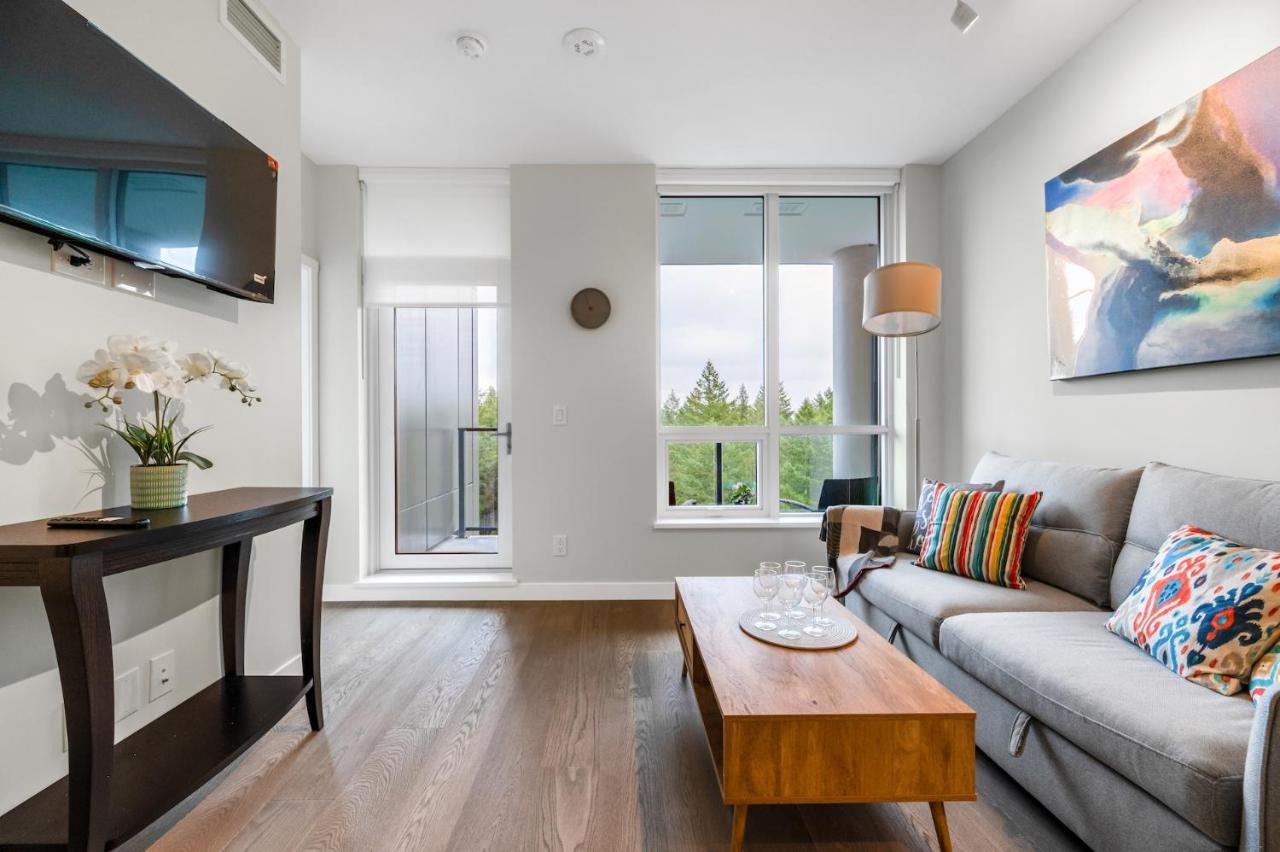 Modern Comfort At Ubc: 1Br Condo Near Campus Vancouver Ngoại thất bức ảnh